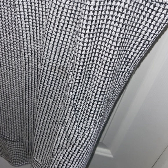 Cardigan - Picture 3 of 8